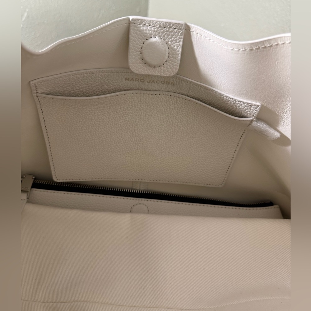 Marc Jacobs The Leather Sack Bag - Picture 12 of 16